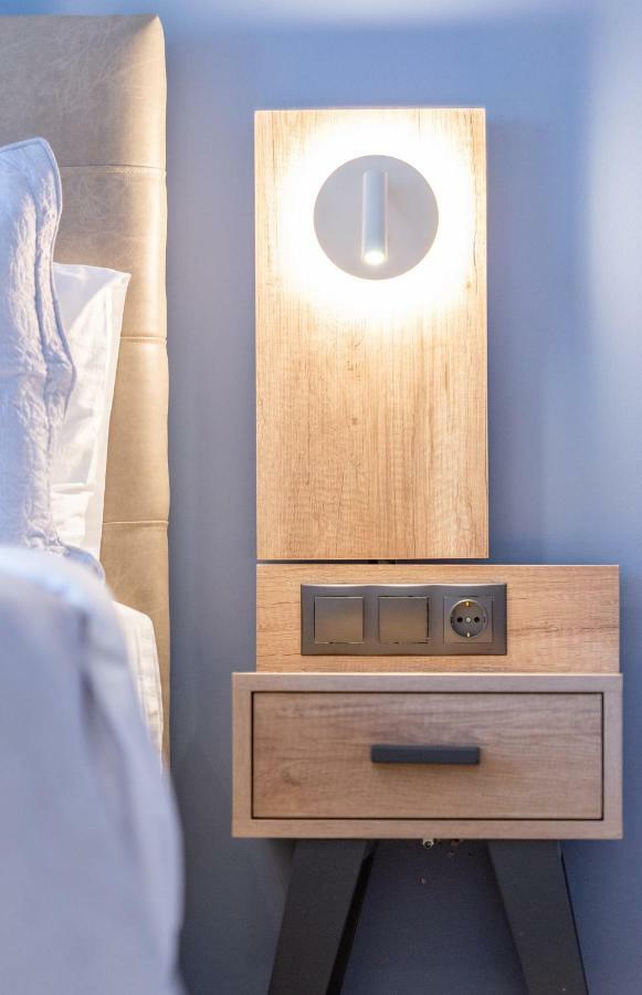 Oasis Apartment Сарти Екстериор снимка