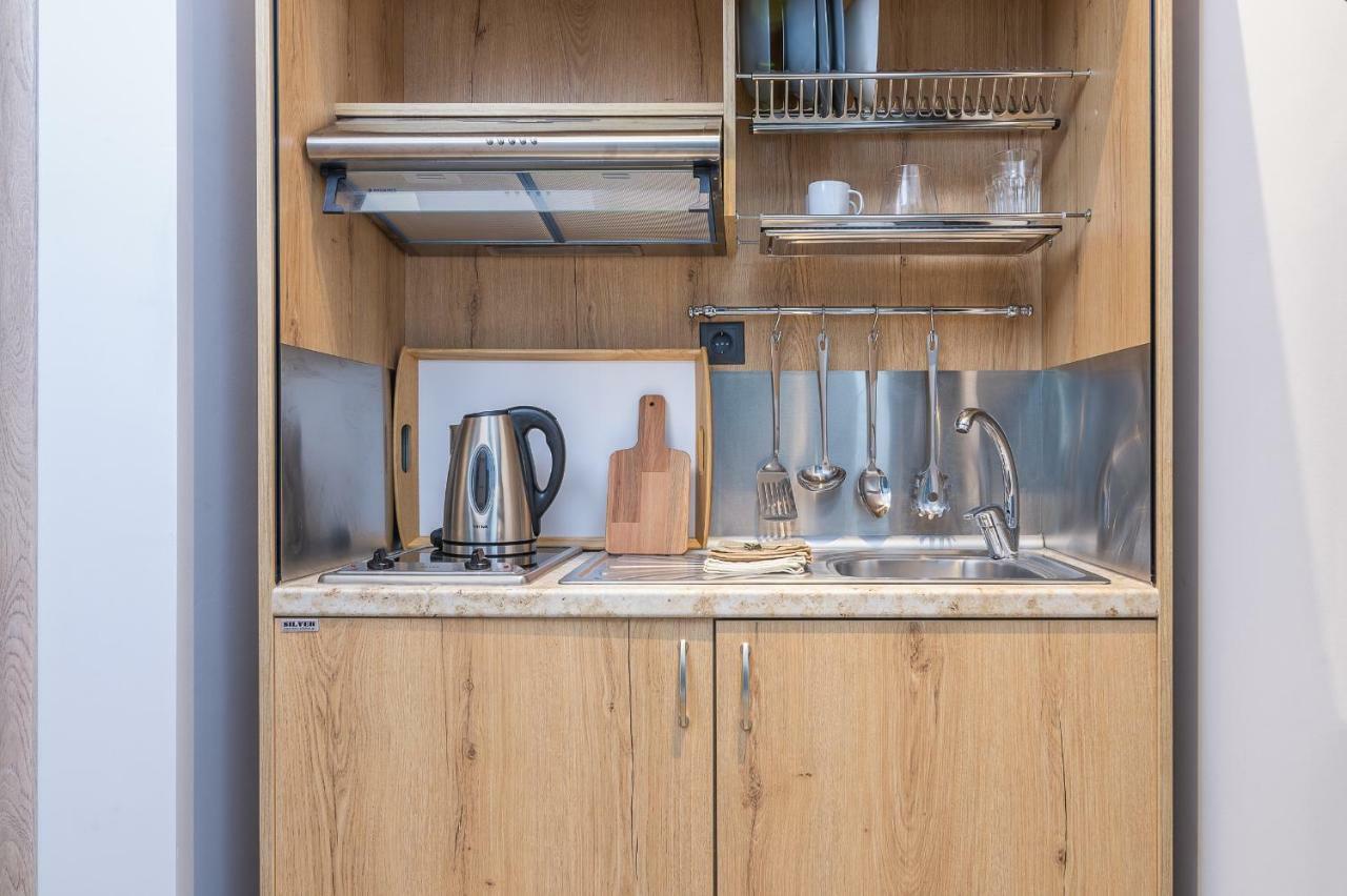 Oasis Apartment Сарти Екстериор снимка