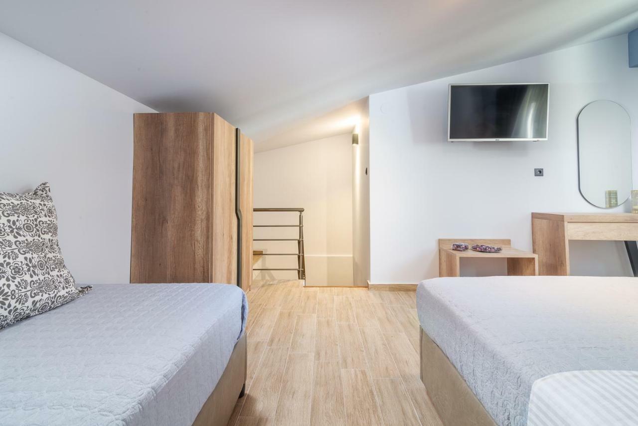 Oasis Apartment Сарти Екстериор снимка