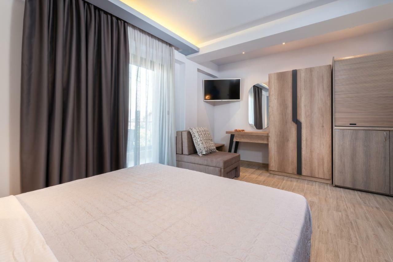 Oasis Apartment Сарти Екстериор снимка